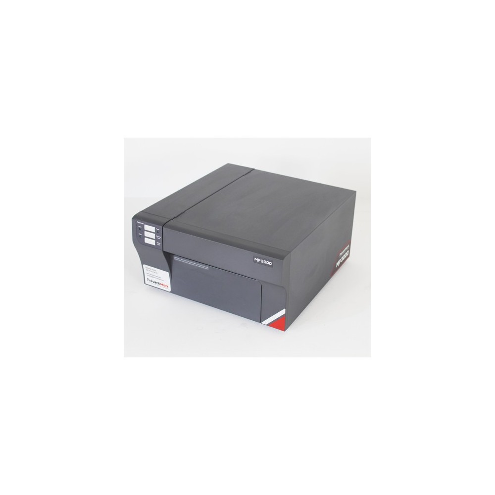 Photo de l'imprimante signalétique multicolore MP3000 de PREVENTIMARK vue de dessus, sur fond blanc.