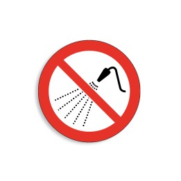 P016 - Interdit d'asperger avec de l'eau, Étiquettes et panneaux d'Interdiction