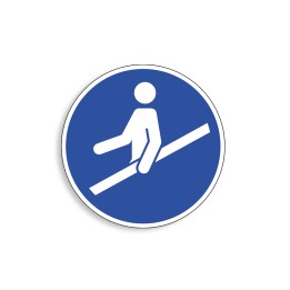 M012 - Signal général, Étiquettes et panneaux d'Obligation